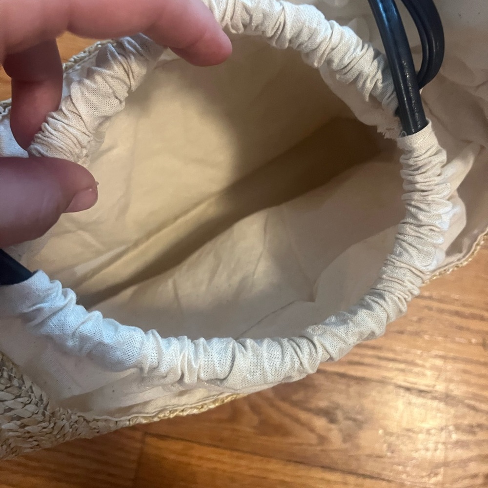 New Blue Mercury Tan Woven Straw Bag - Picture 4 of 5